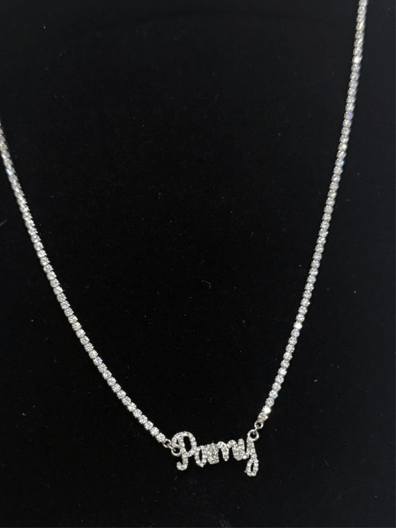 Collana personalizzabile nome Amabile 🤍