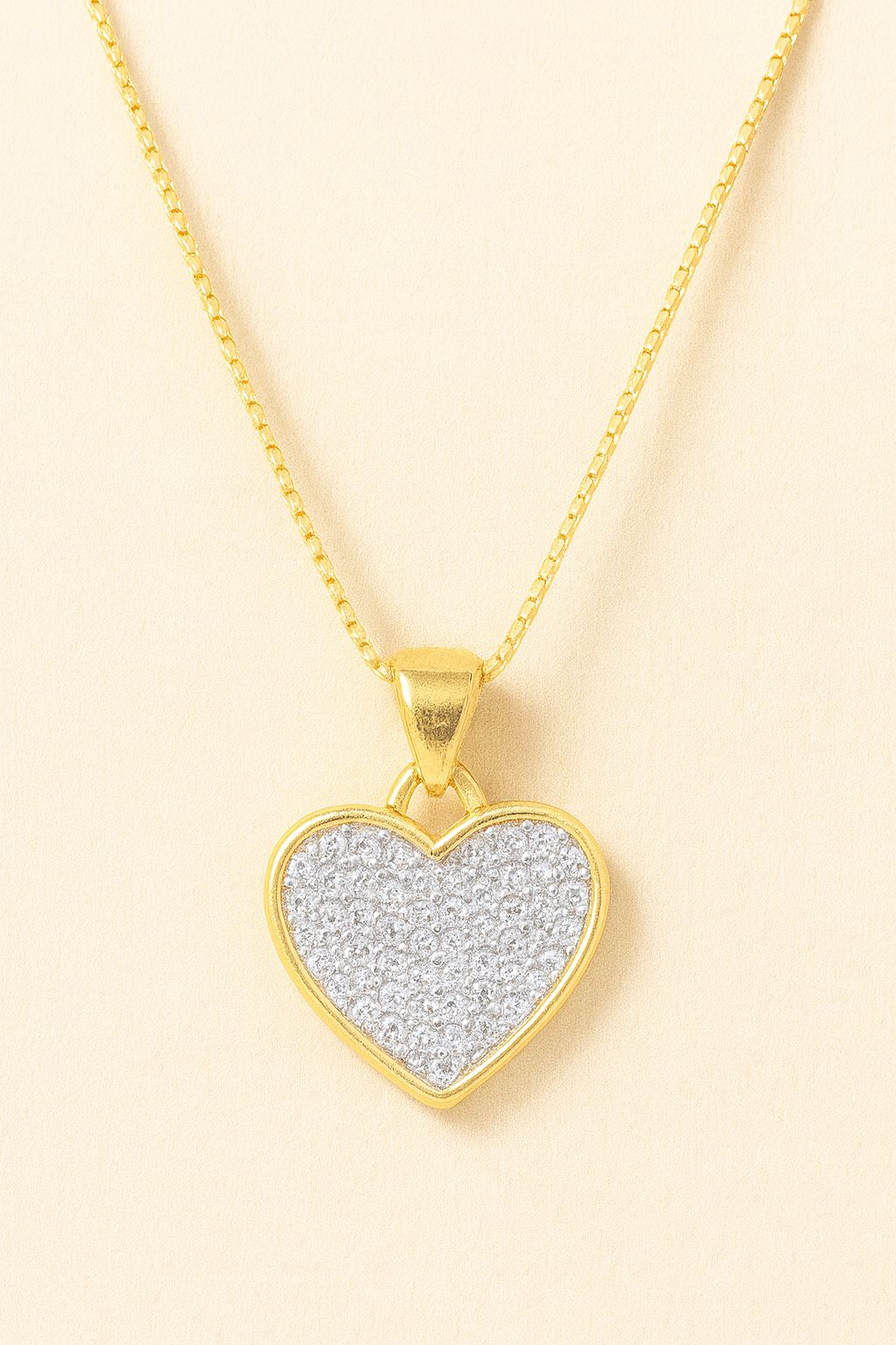 Collana piatta cuoricino con pietre