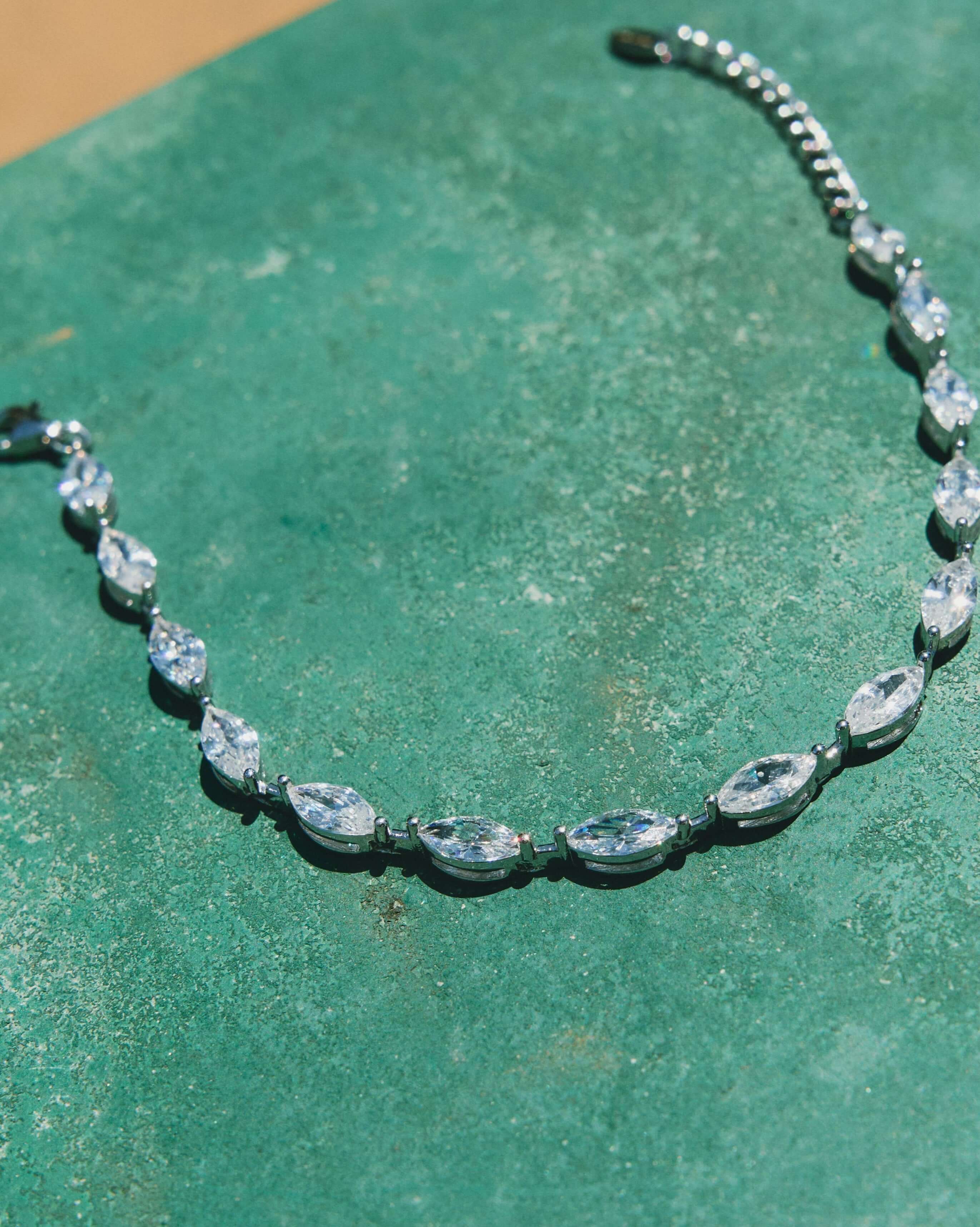 Bracciale Aurélie Pietre Ovali Bianco