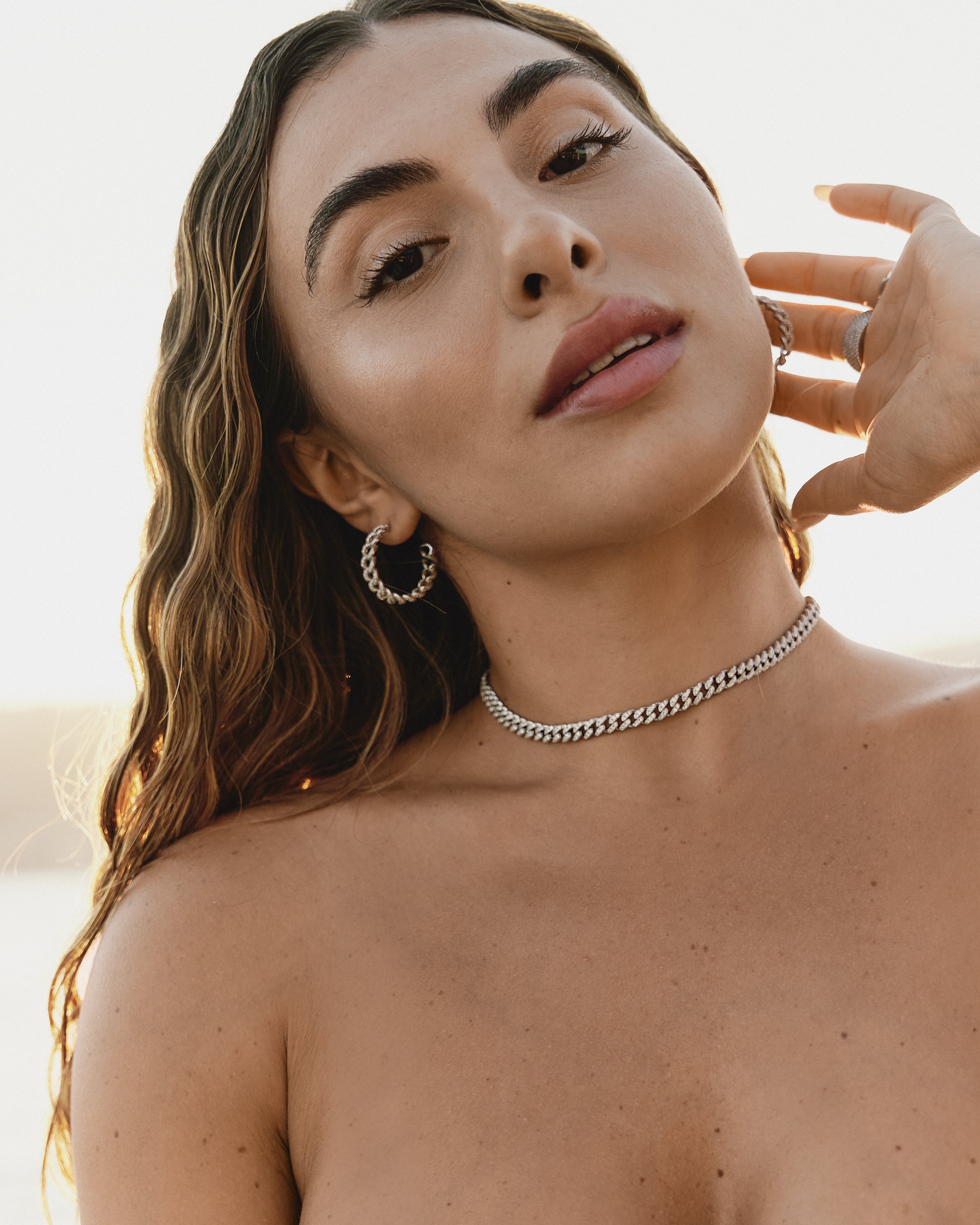 Choker Groumette con zirconi Rosalia bianca